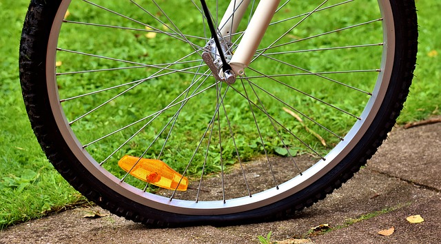 Fietsend op vakantie? Neem volgende spullen mee!